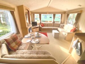 C7 long living room