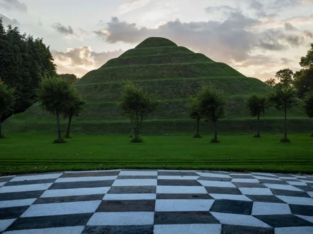 The Garden of Cosmic Speculation